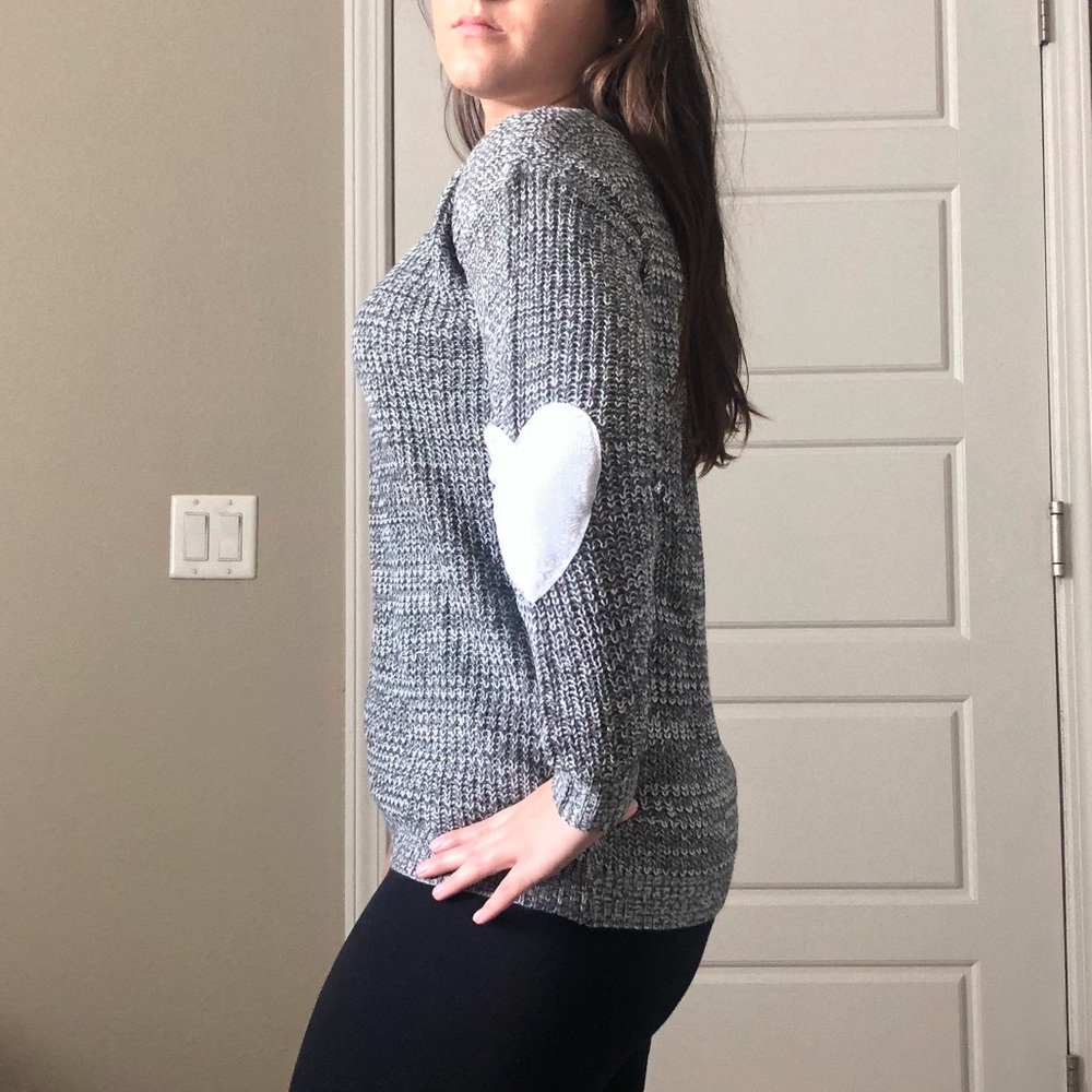 Gray Heart Patch Marled Sweater - Picture 3 of 8